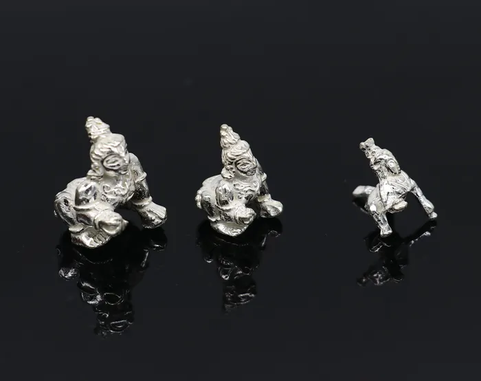 TRIBAL ORNAMENTS Necklaces Solid silver handmade Ladoo Gopal little krishna Ladu Gopal Crawling Krishna small statue sculpture home temple puja articles su370